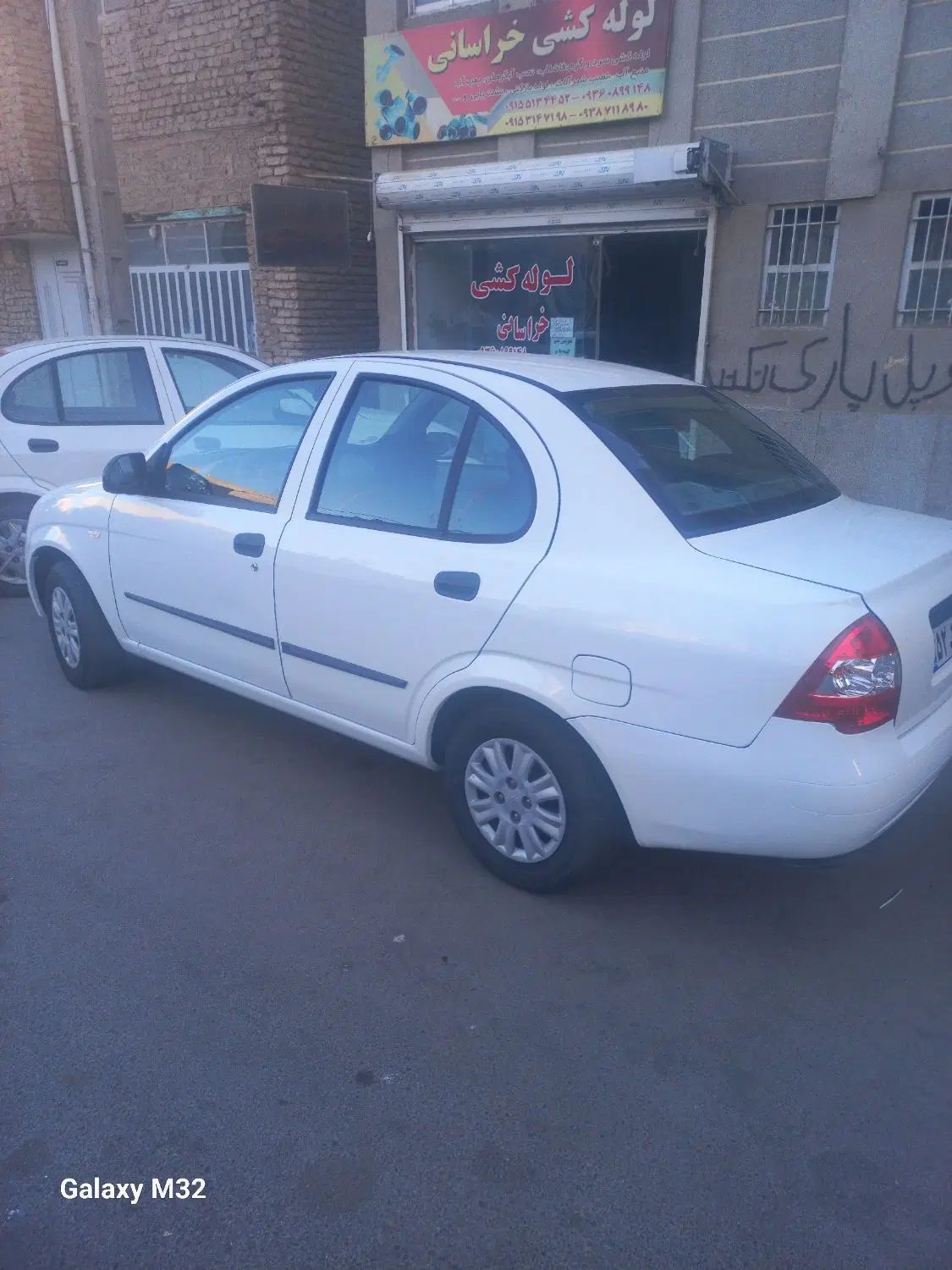 تیبا صندوق دار SX - 1400