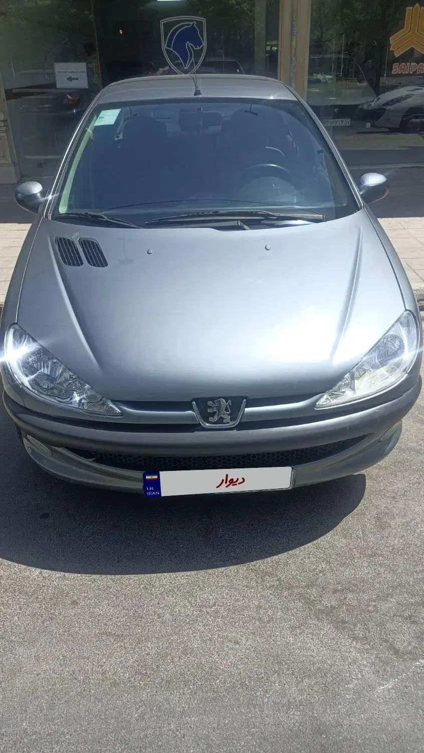 پژو ۲۰۶ صندوق دار v8 - 1398