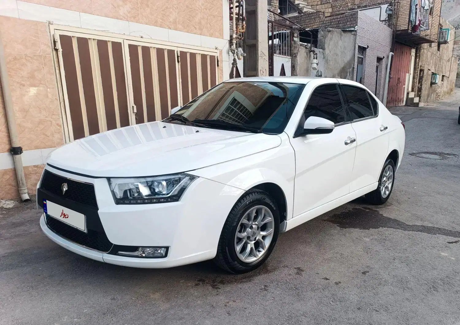 دنا پلاس ۵ دنده EF7 - 1402