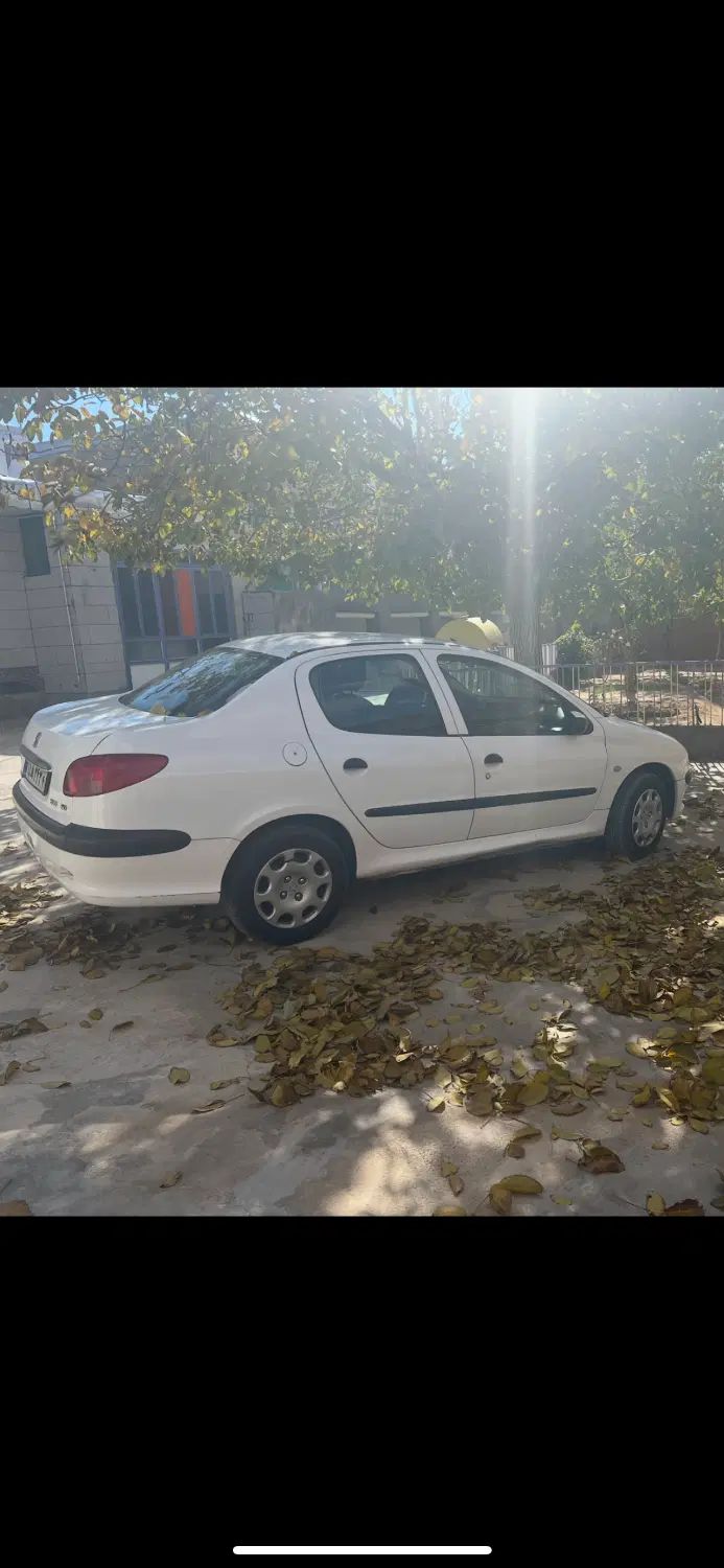 پژو ۲۰۶ صندوق دار v8 - 1395