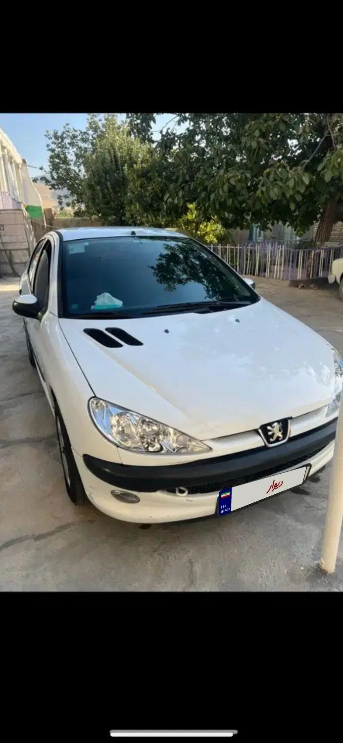 پژو ۲۰۶ صندوق دار v8 - 1395