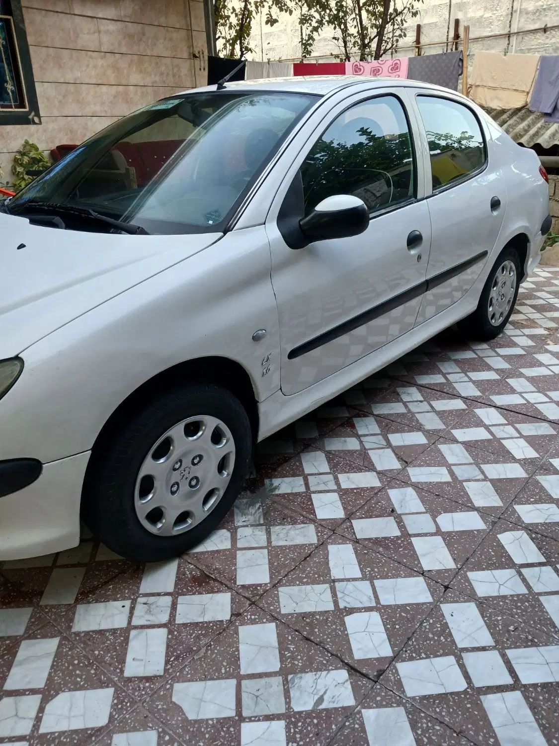 پژو ۲۰۶ صندوق دار v8 - 1386