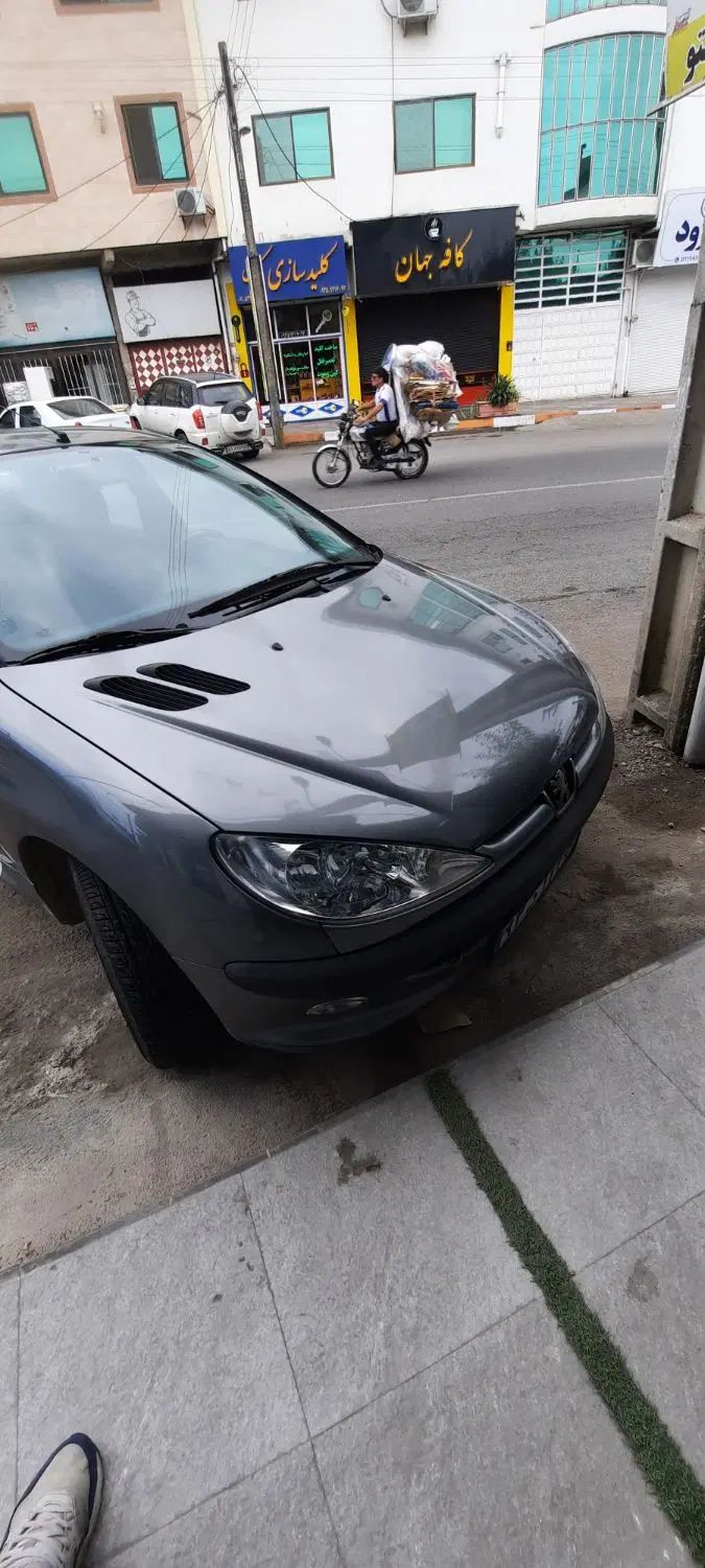 پژو ۲۰۶ صندوق دار v8 - 1397