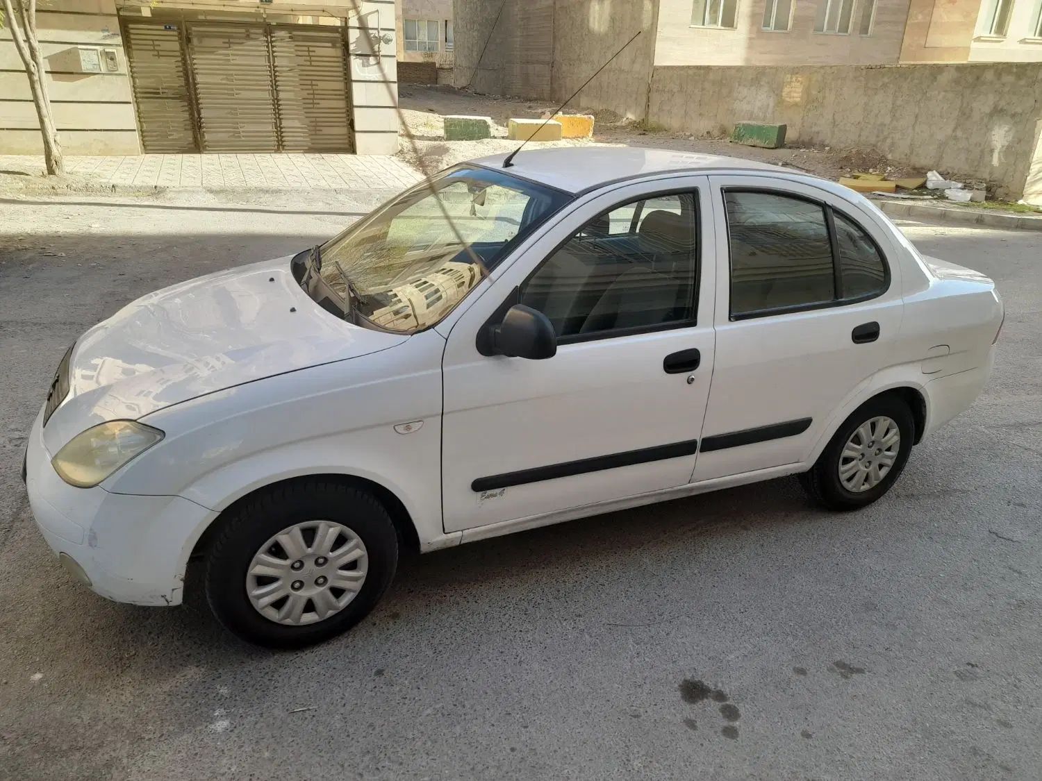 تیبا صندوق دار EX - 1393