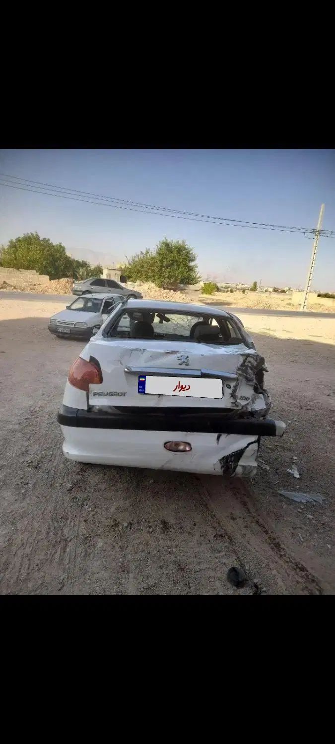 پژو ۲۰۶ صندوق دار v8 - 1390