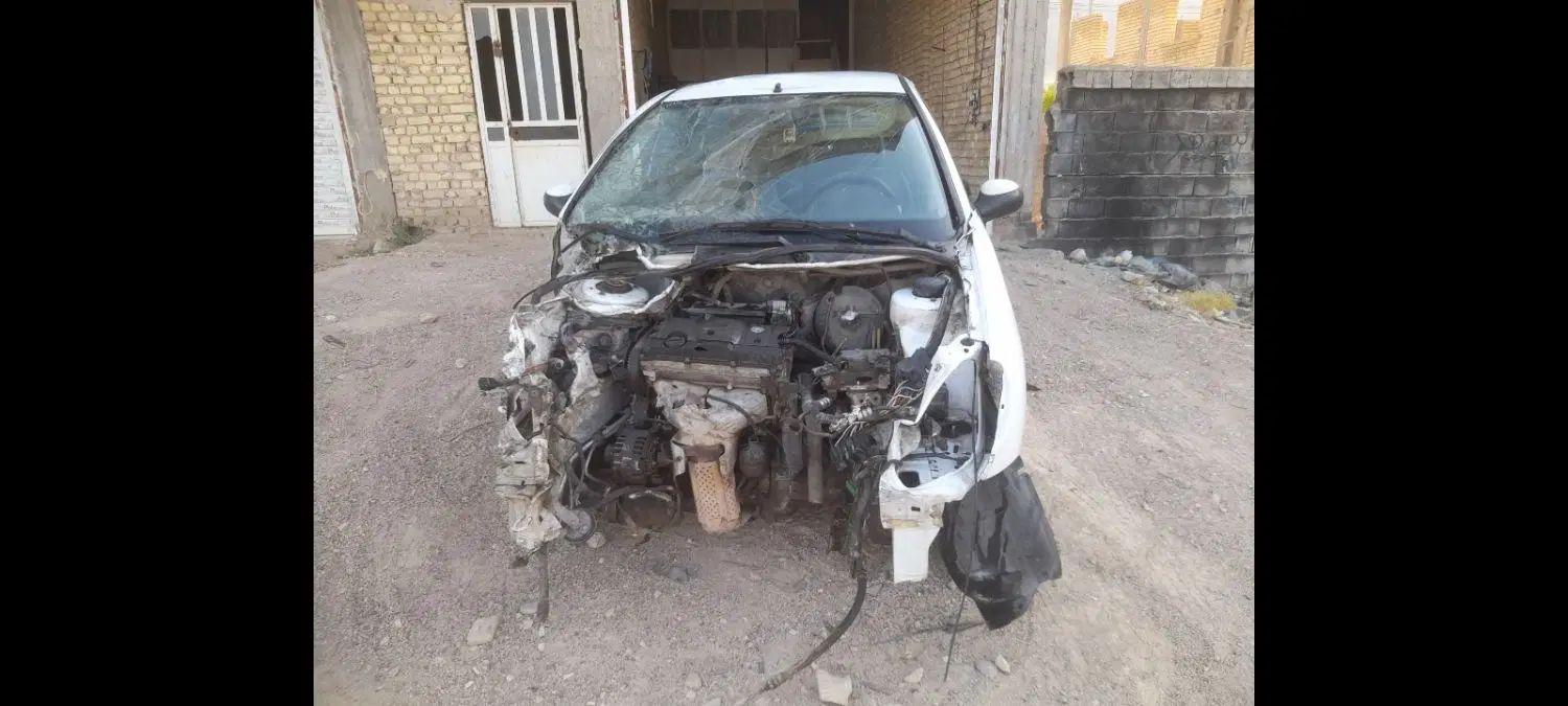 پژو ۲۰۶ صندوق دار v8 - 1390
