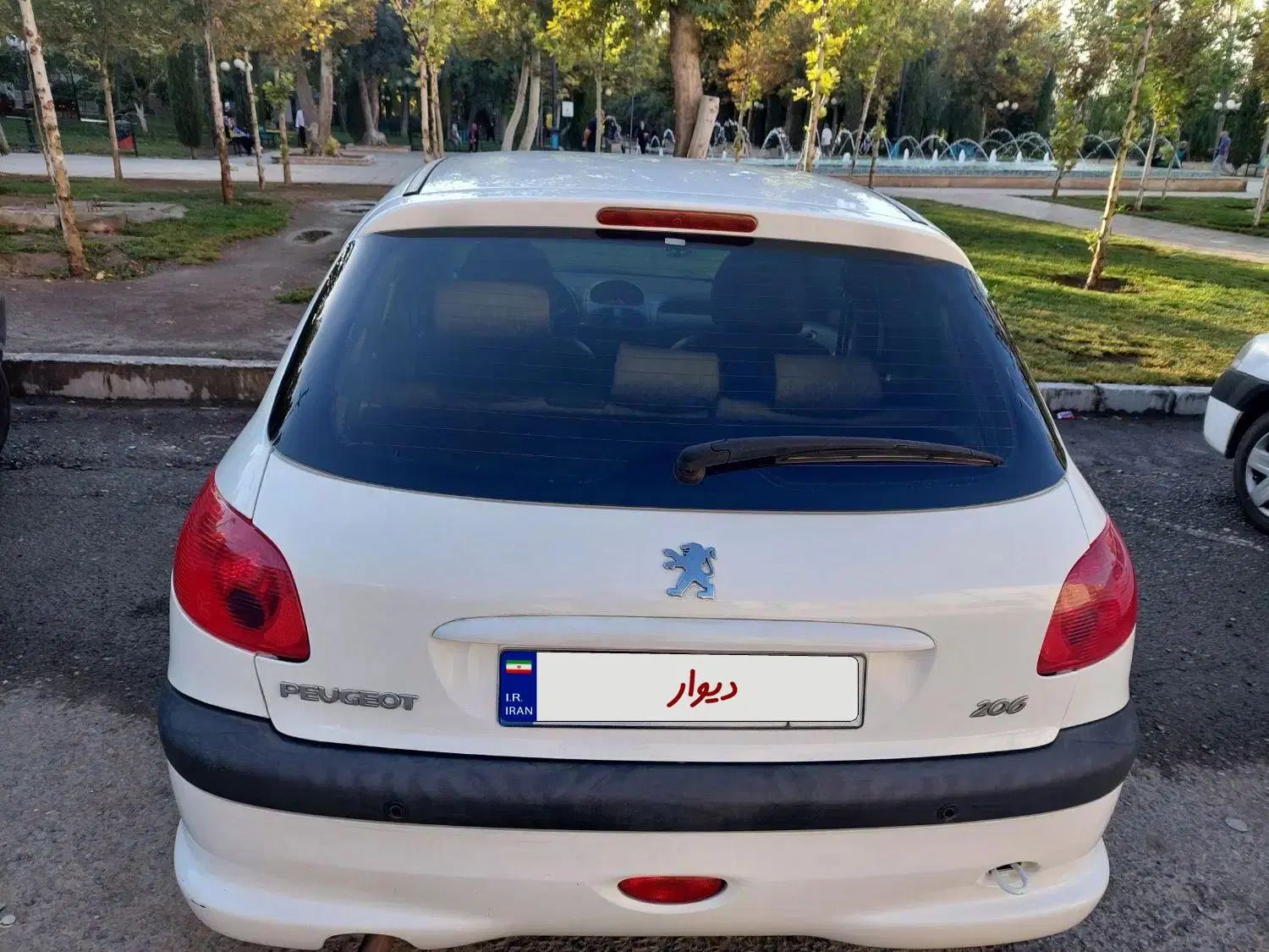 پژو 206 تیپ 5 - 1395