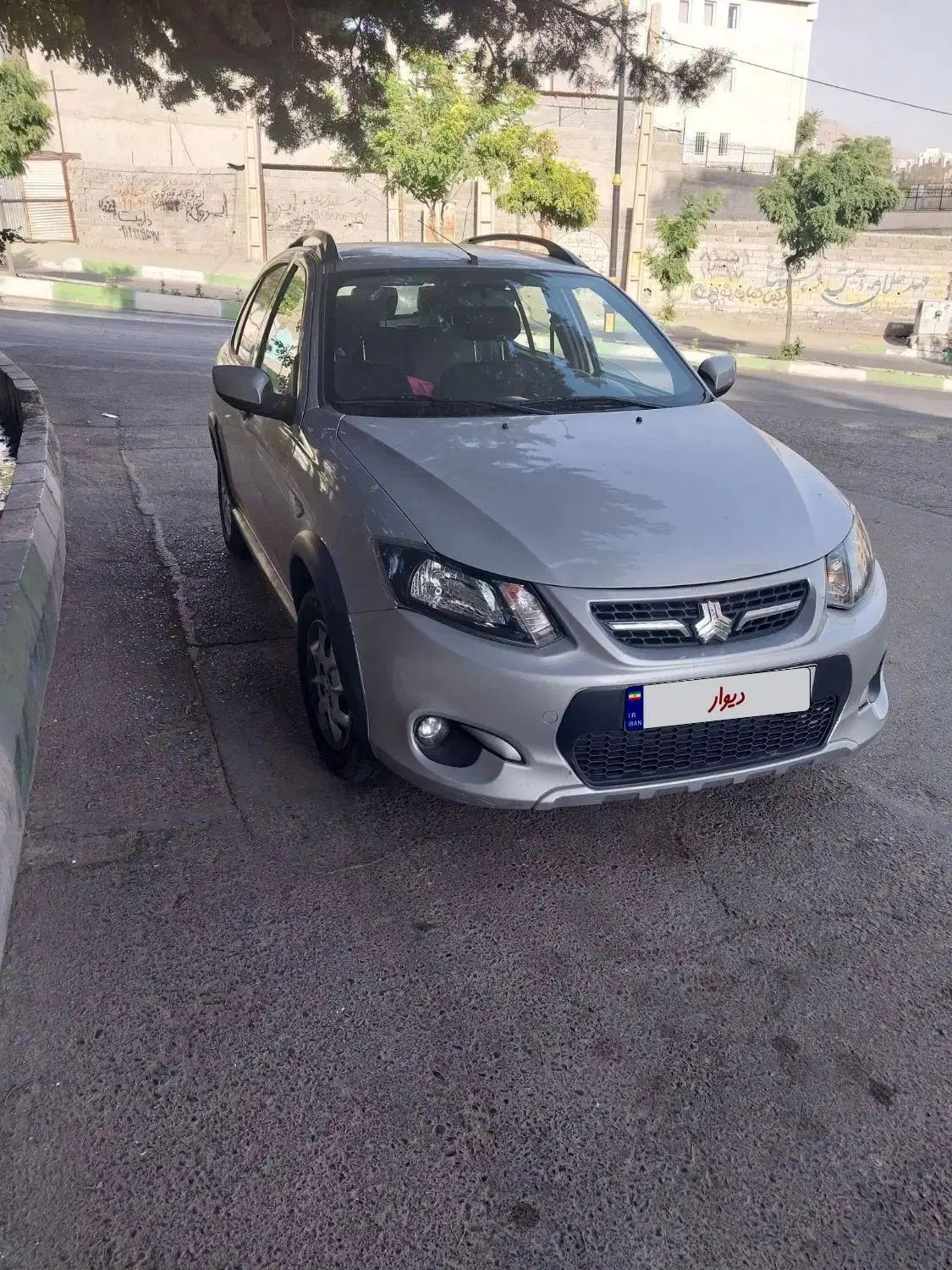 خودرو کوییک، معمولی آگهی ann_20347364