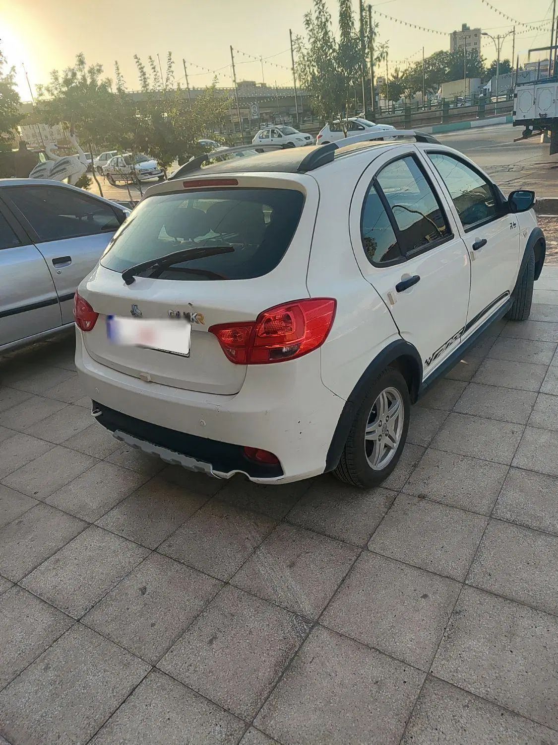 خودرو کوییک، R آگهی ann_20347550