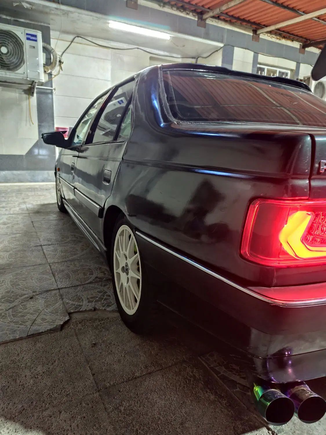 پژو 405 GLX - 1381
