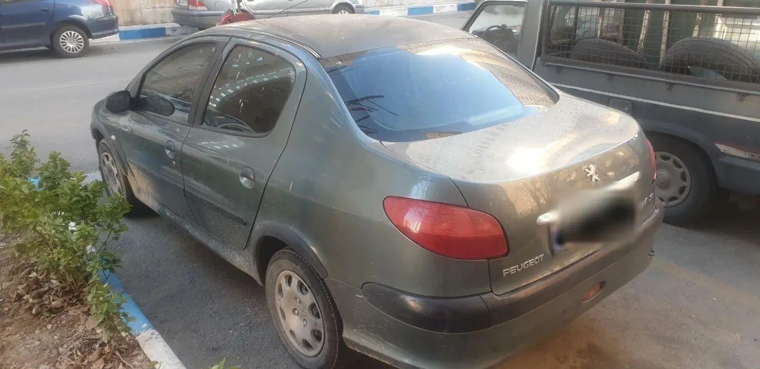 پژو ۲۰۶ صندوق دار v8 - 1386