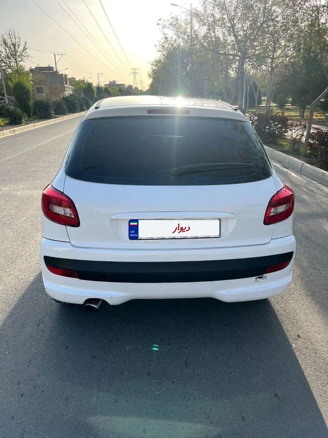 پژو 206 تیپ 5 - 1390