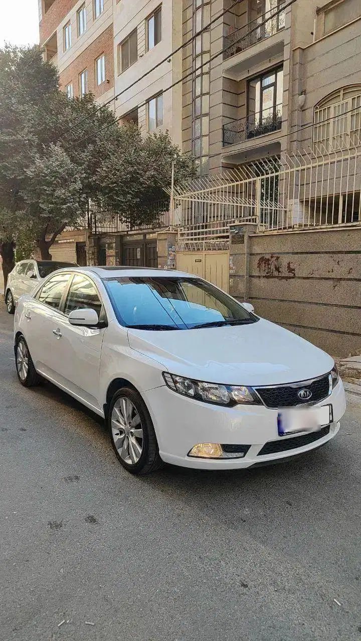 کیا سراتو 2.0 لیتر اتوماتیک GT لاین - 2013