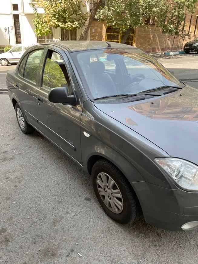 تیبا صندوق دار SX - 1393