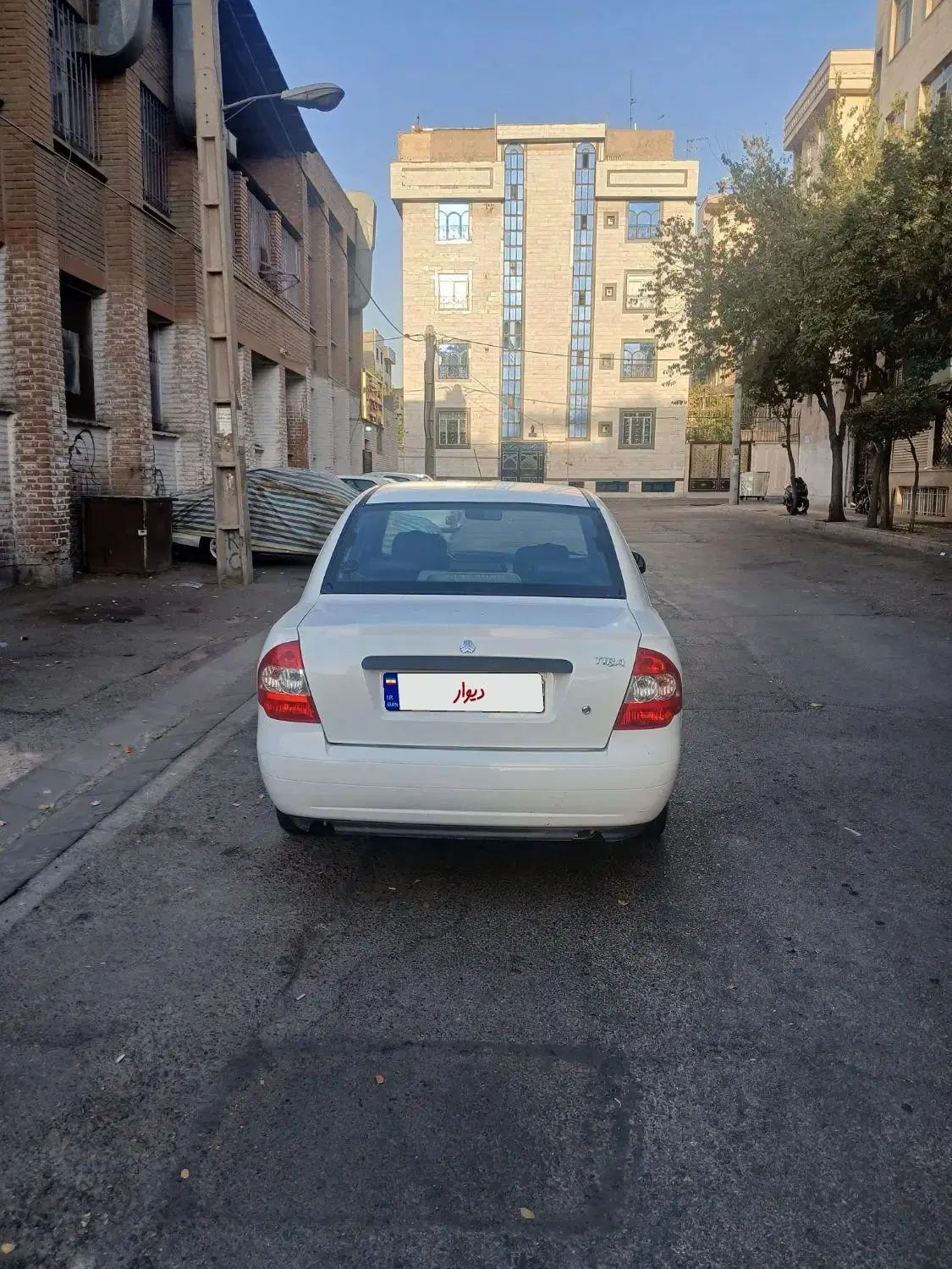 تیبا صندوق دار SX - 1400