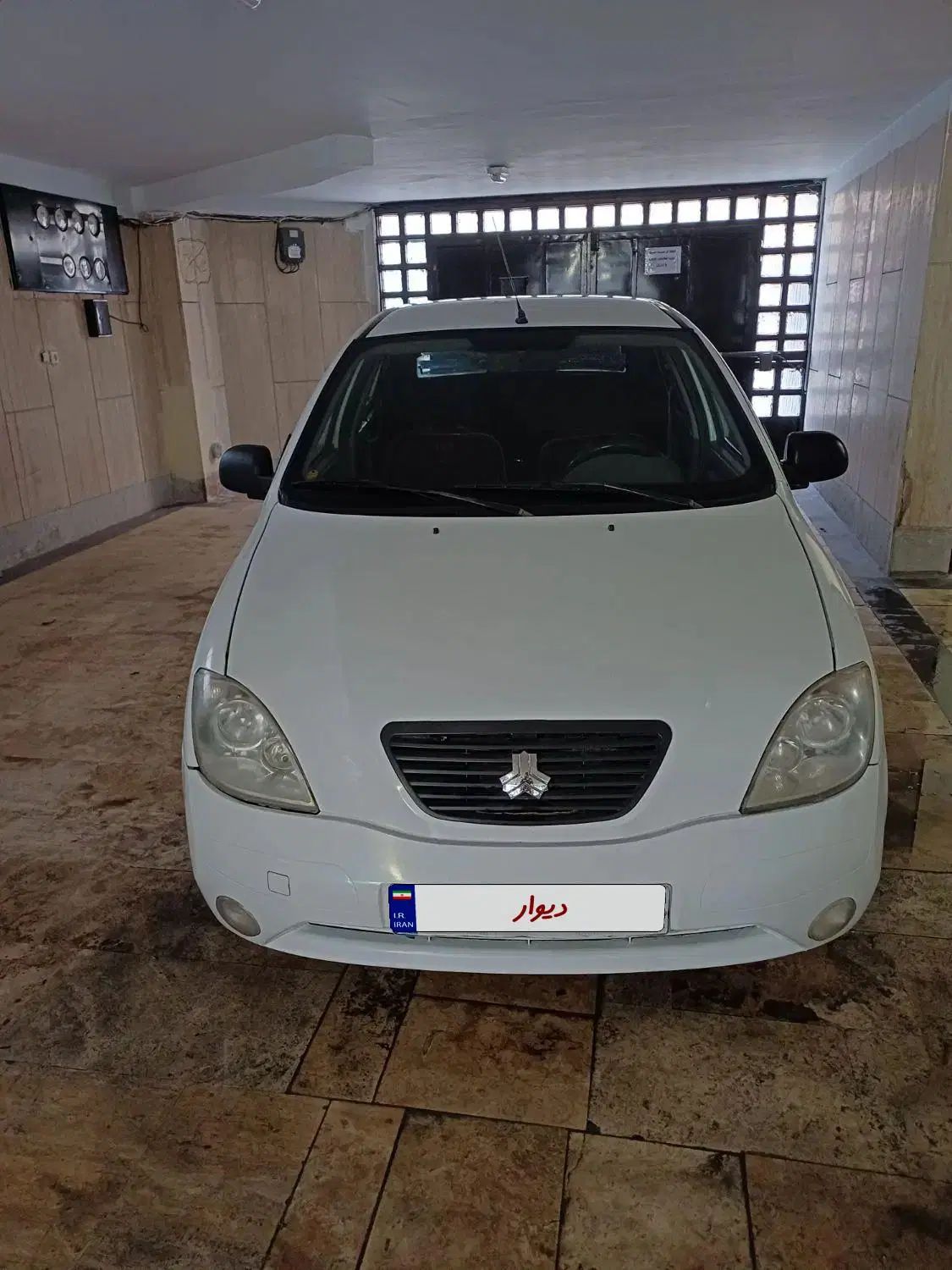 تیبا صندوق دار SX - 1396