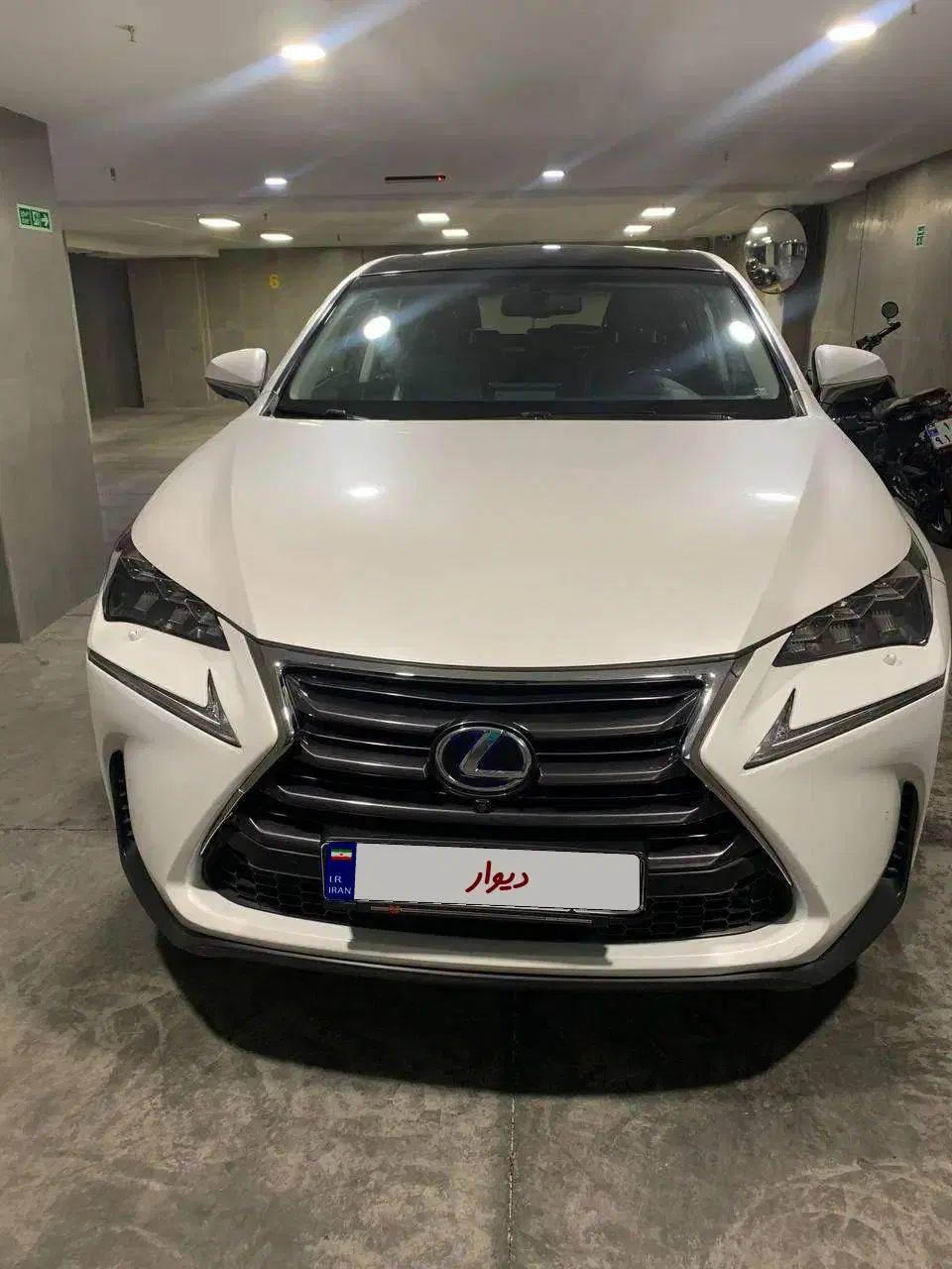 خودرو لکسوس، NX هیبرید آگهی ann_20349345