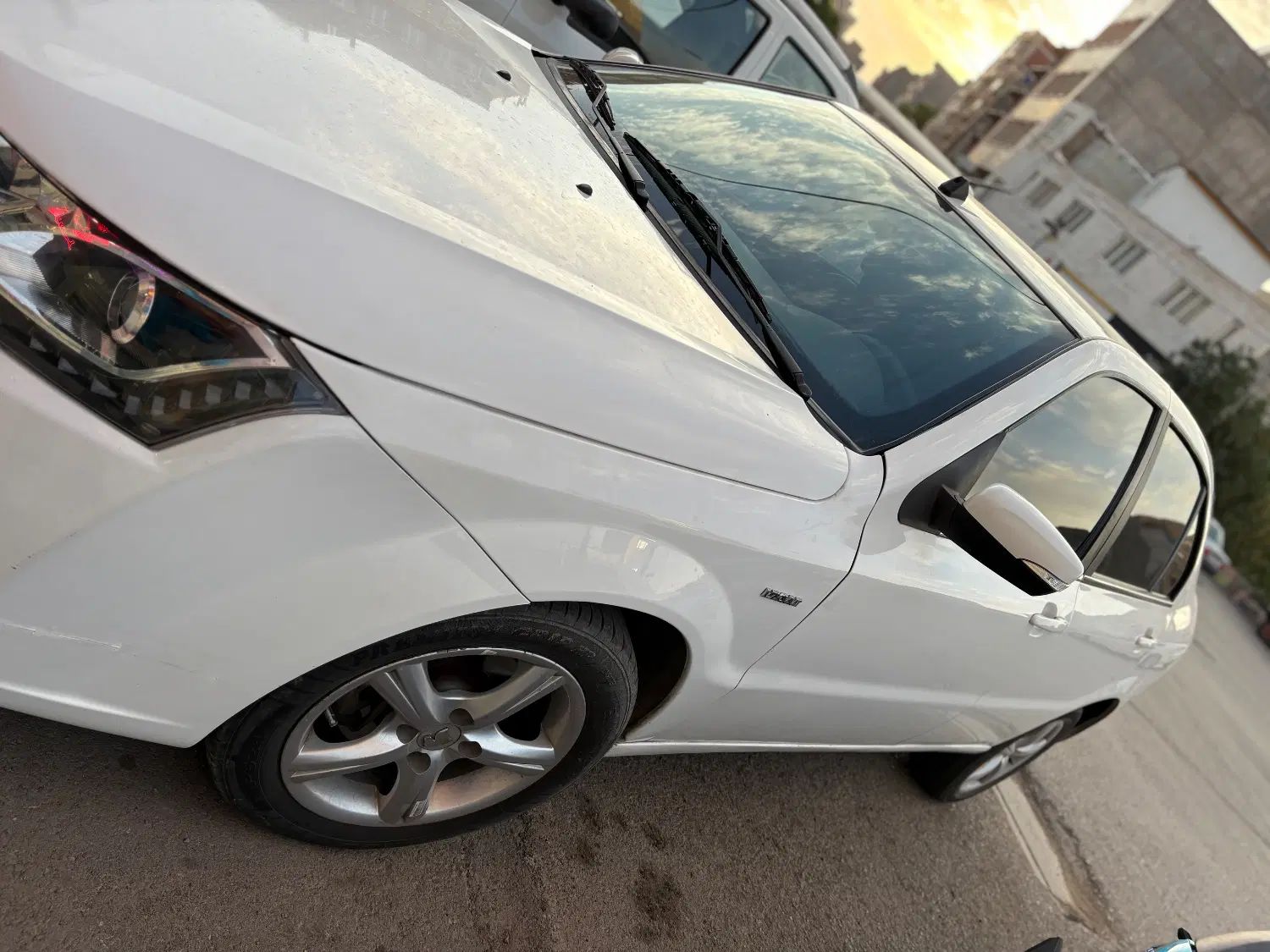 خودرو دنا، معمولی آگهی ann_20349628