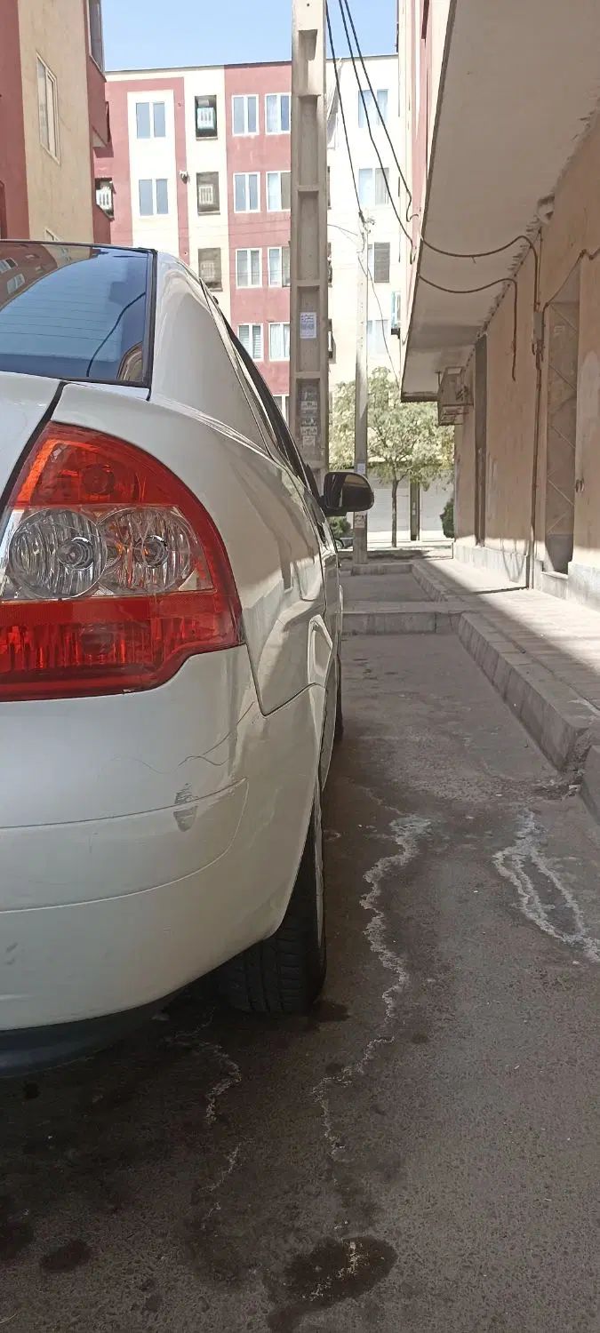 تیبا صندوق دار SX - 1399