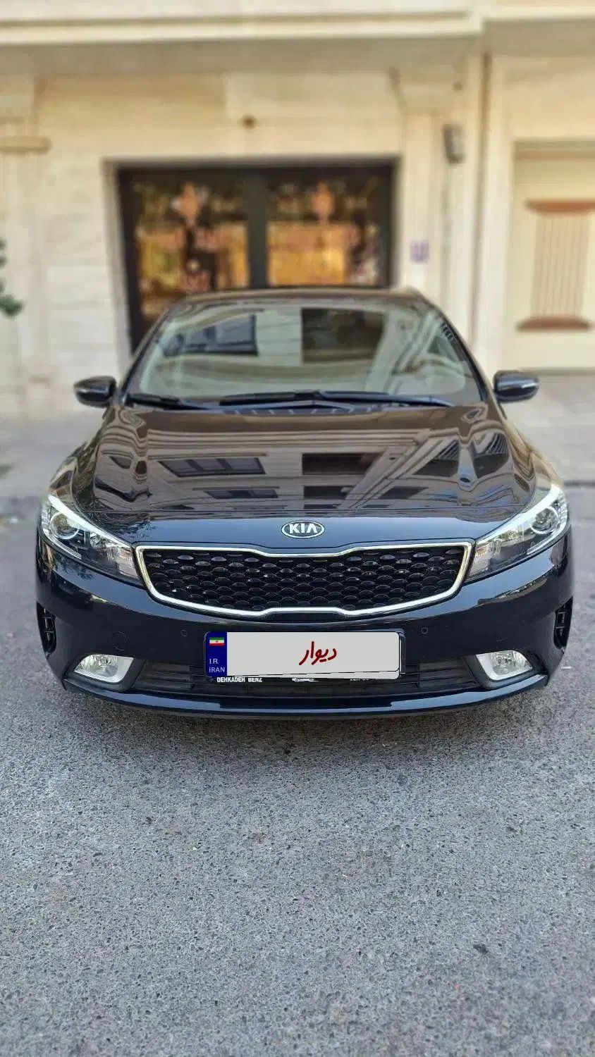 کیا سراتو 2.0 لیتر اتوماتیک GT لاین - 2017