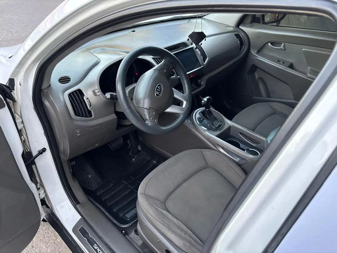 کیا اسپورتیج توربو 2000cc - 2011