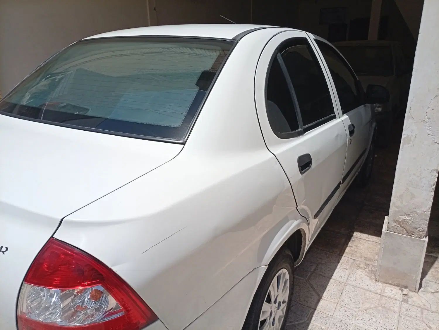 تیبا صندوق دار SX - 1400