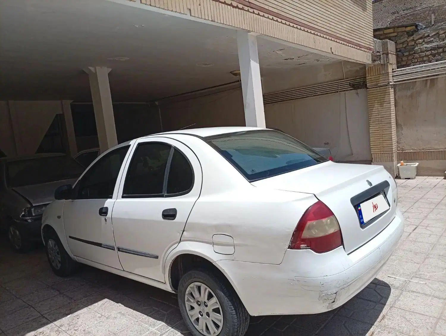 تیبا صندوق دار SX - 1400