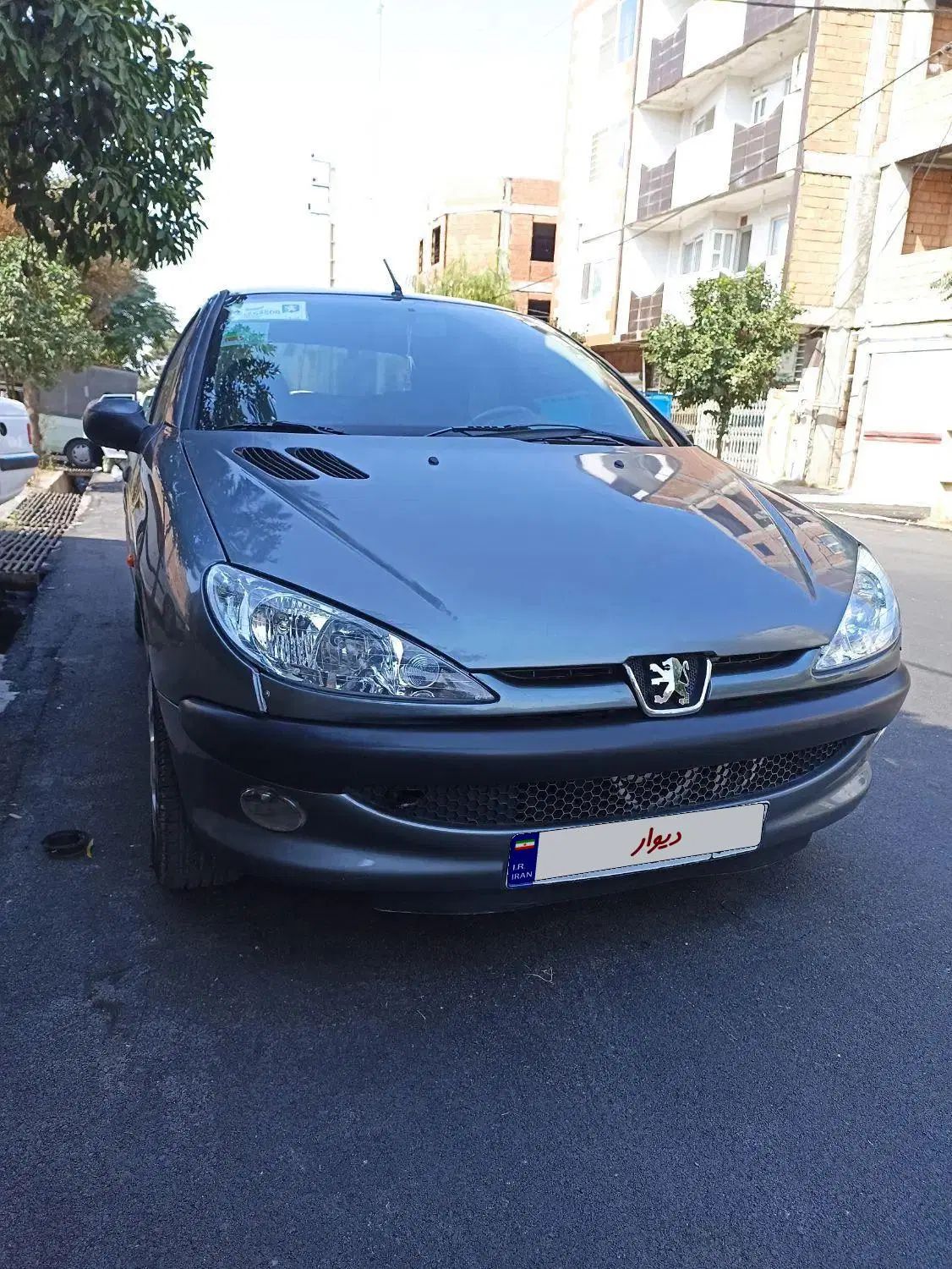 پژو ۲۰۶ صندوق دار v8 - 1389
