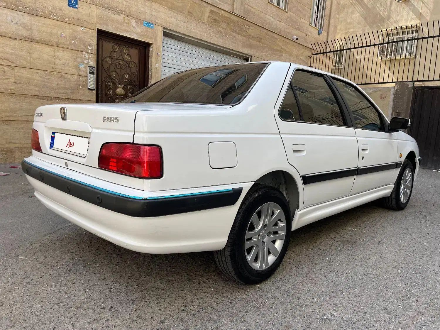 پژو پارس سال - 1395