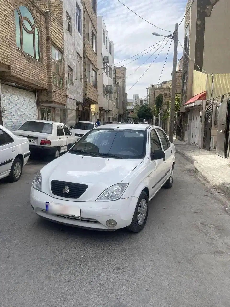 تیبا صندوق دار SX - 1400