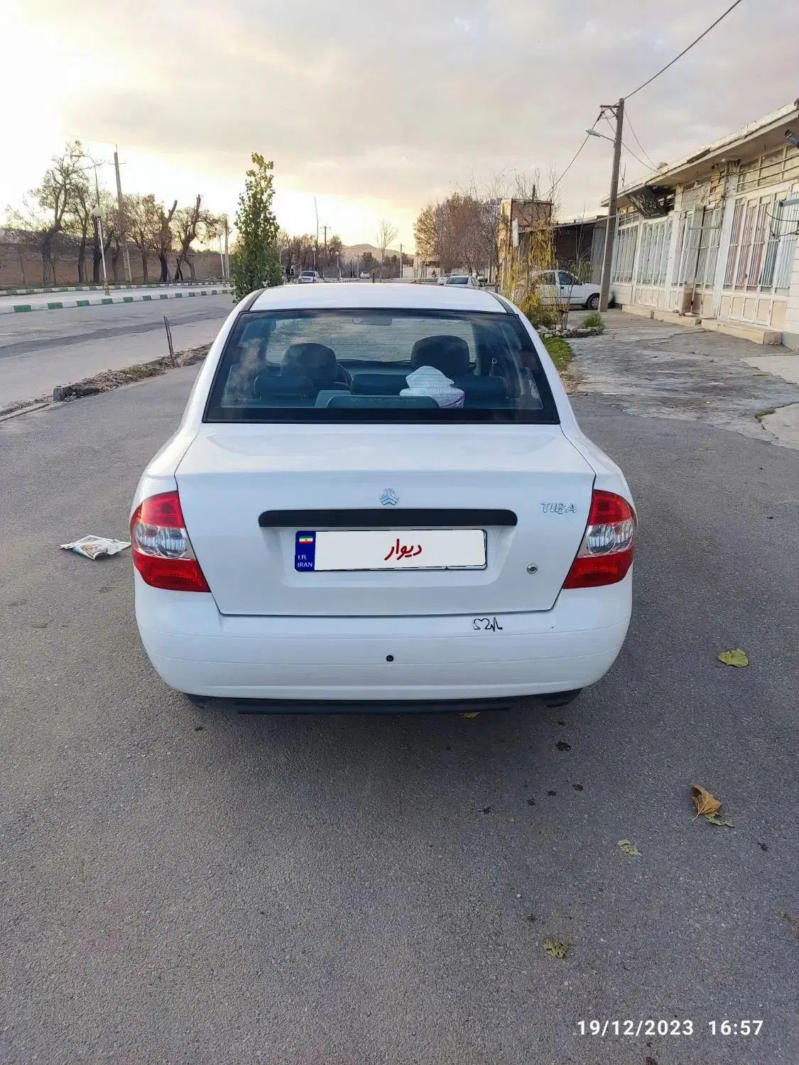 تیبا صندوق دار SX - 1400