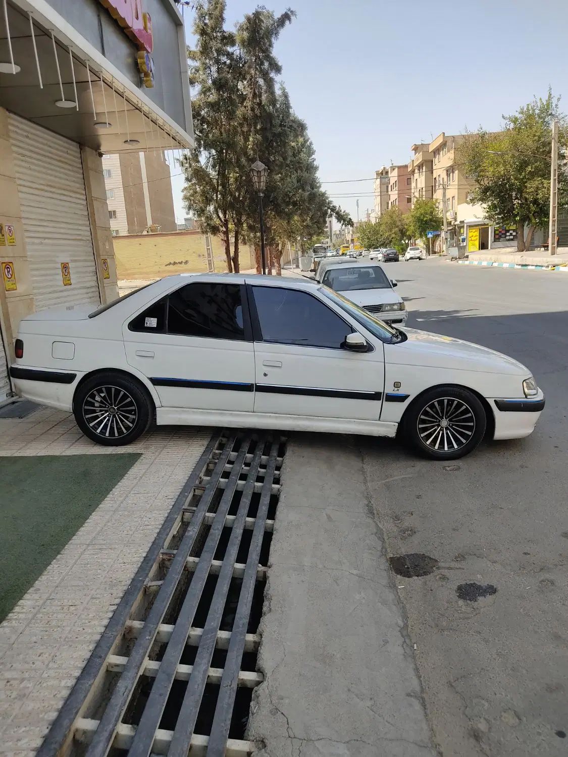 پژو پارس سال - 1393