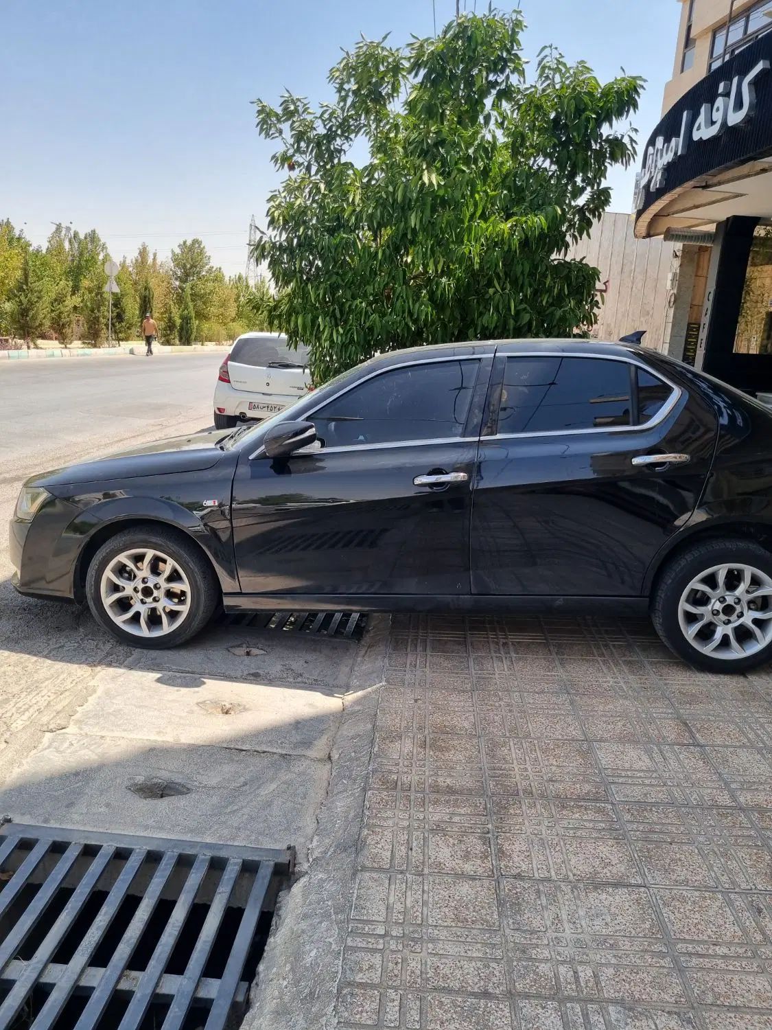 دنا پلاس توربو اتوماتیک - 1401