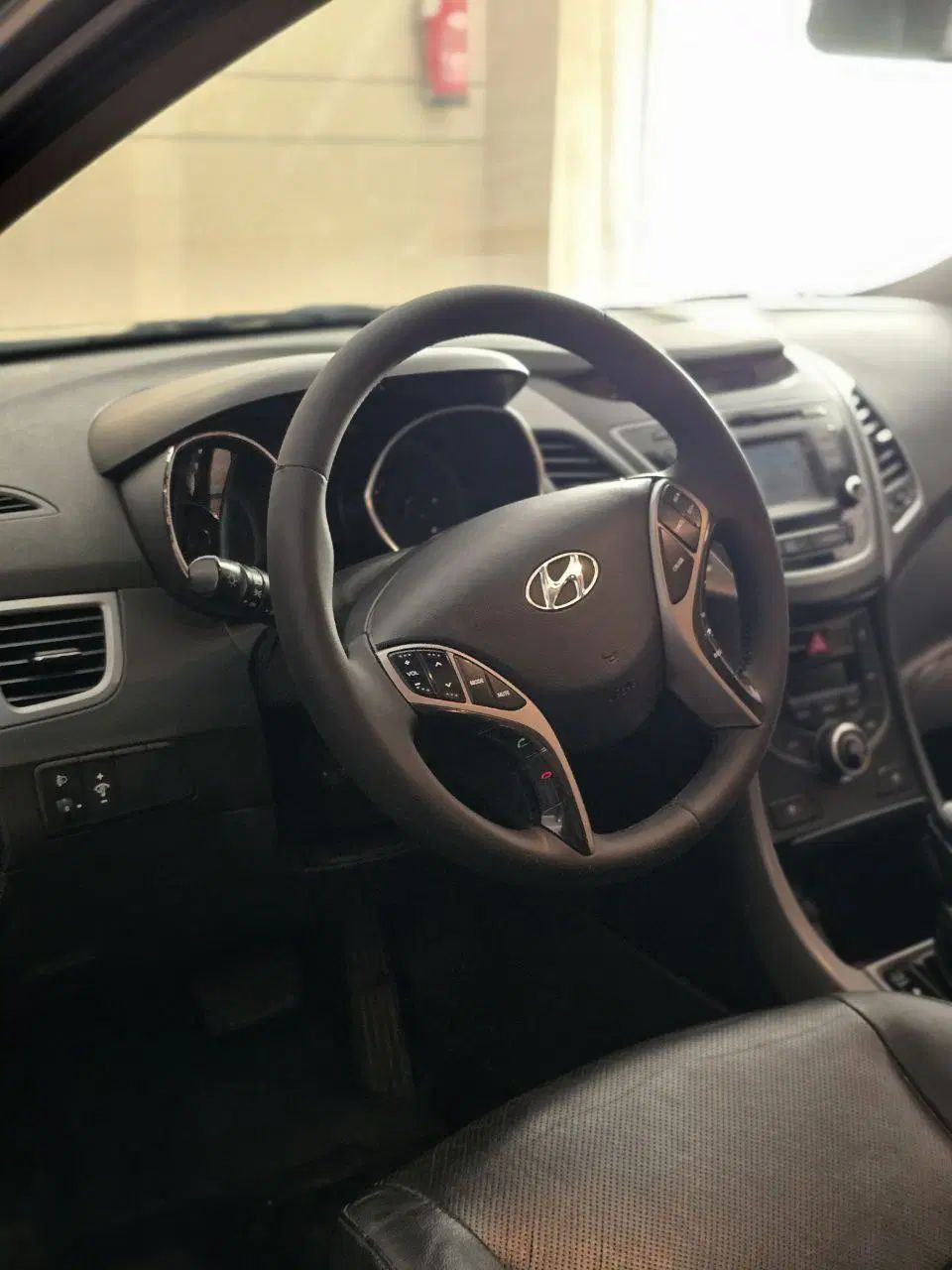 هیوندای النترا 1.8 لیتر - 2015