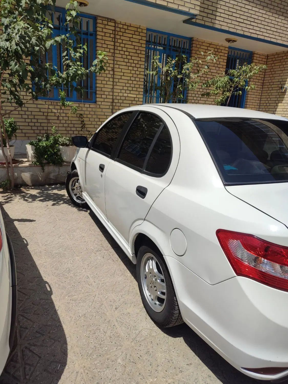 ساینا SX دنده ای - 1395