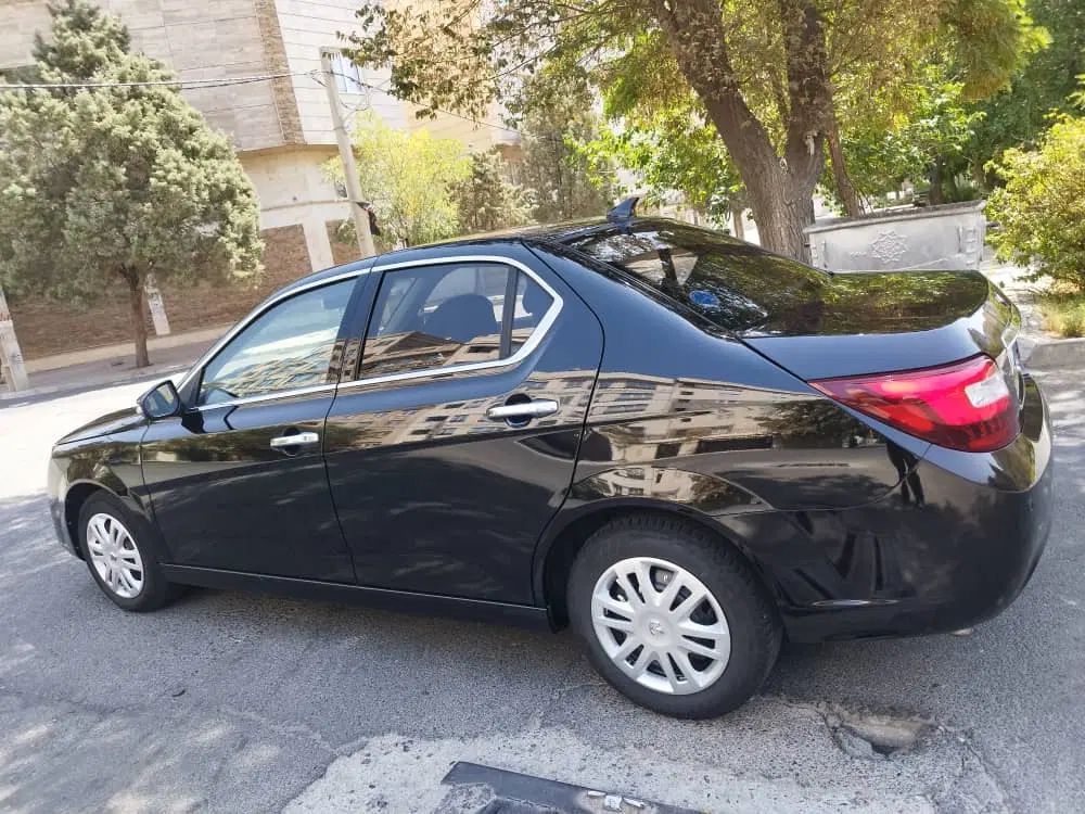 دنا پلاس ۵ دنده EF7 - 1402