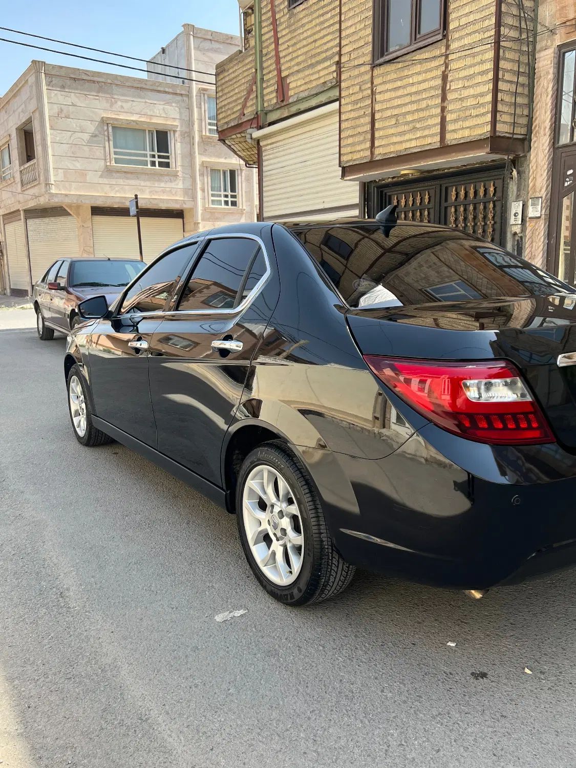 دنا پلاس توربو 6 دنده - 1402