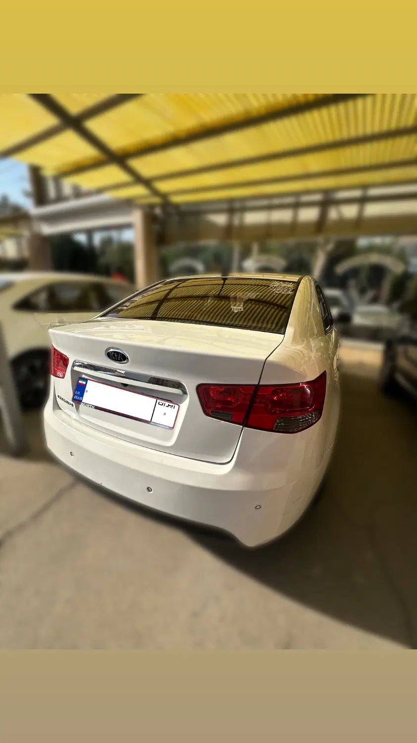 کیا سراتو 2.0 لیتر اتوماتیک GT لاین - 2017