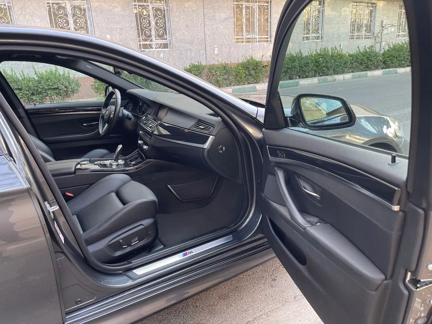 ب ام و سری 5 520i - 2016