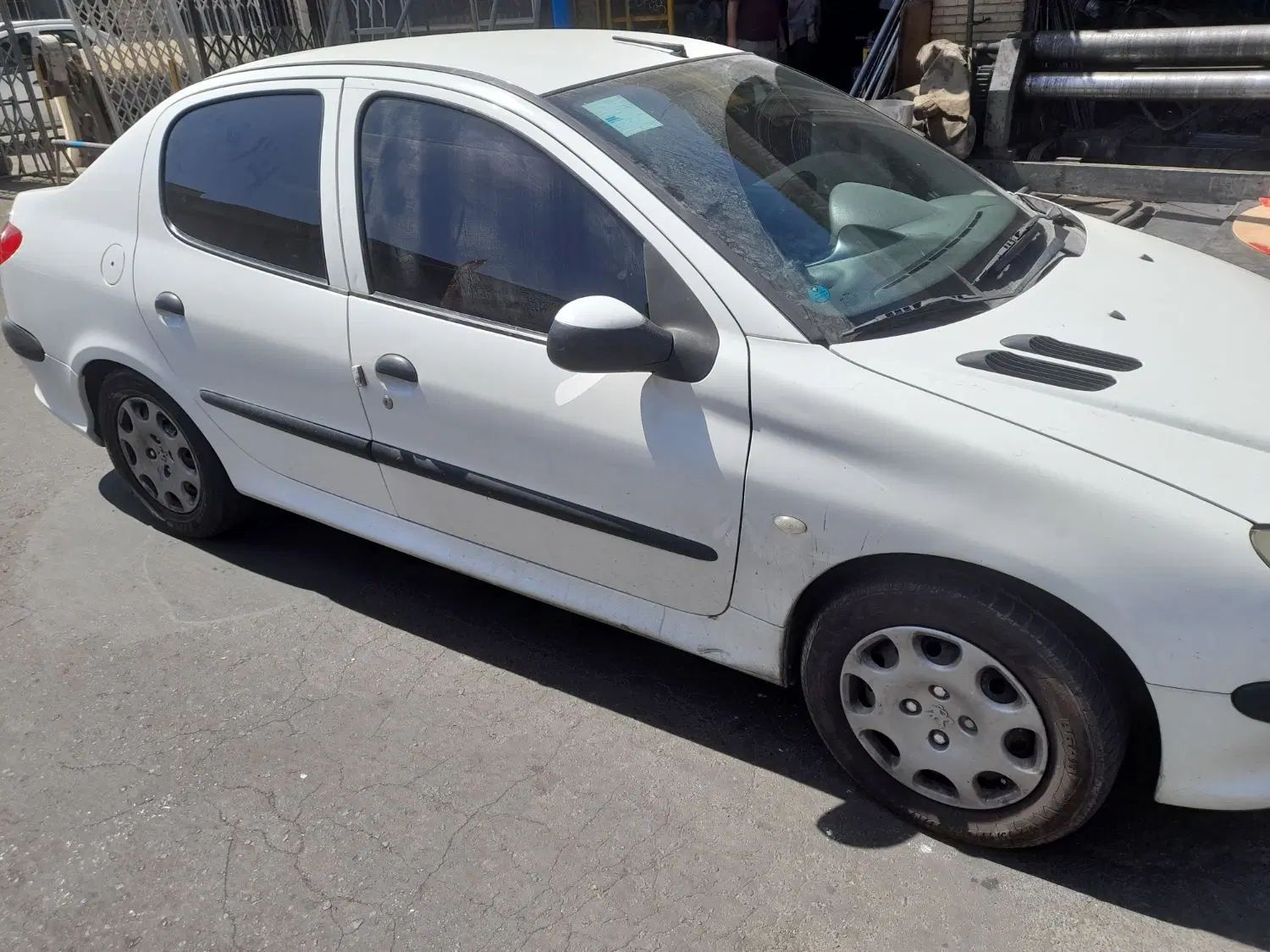 پژو ۲۰۶ صندوق دار v8 - 1394