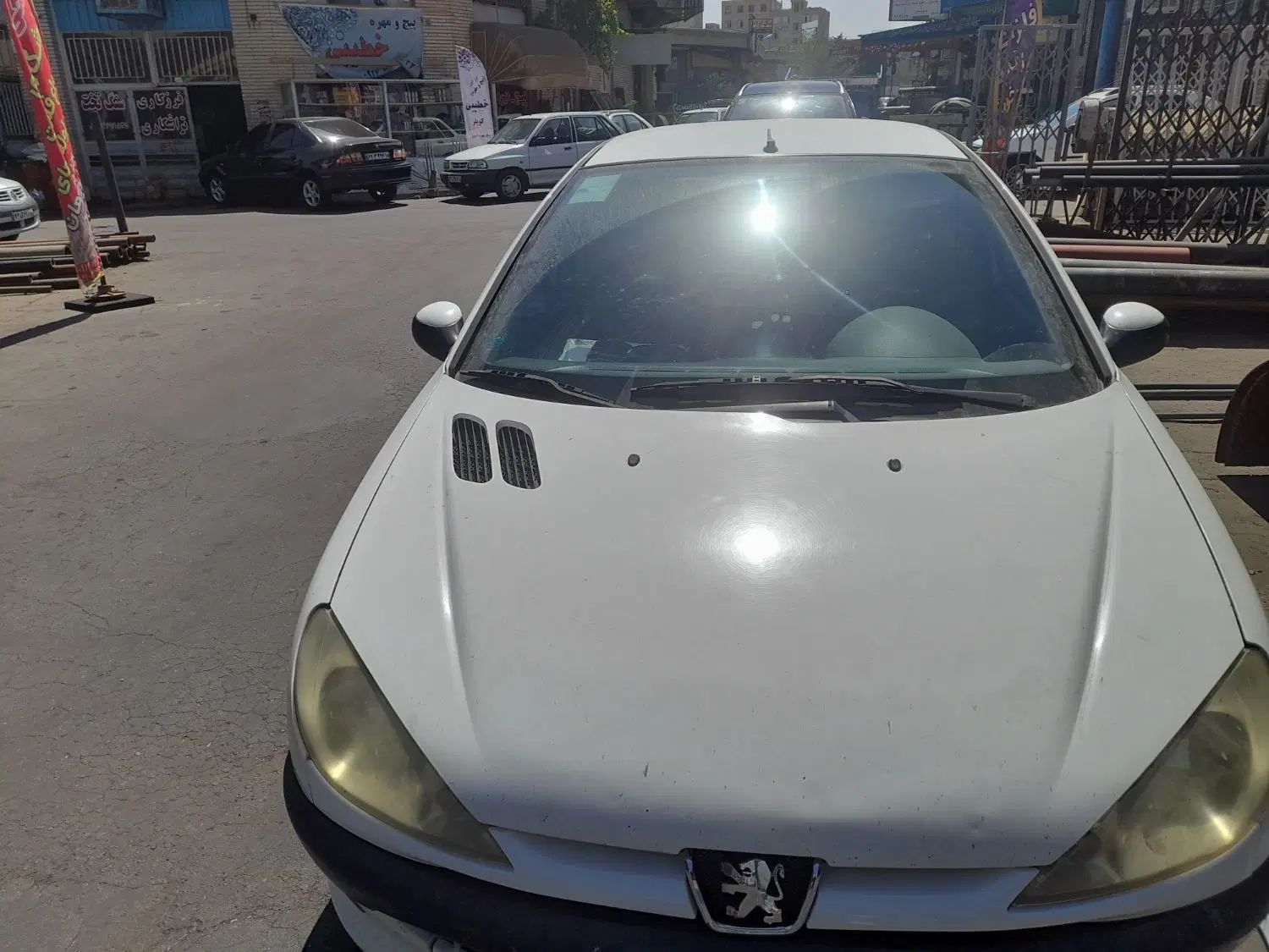 پژو ۲۰۶ صندوق دار v8 - 1394