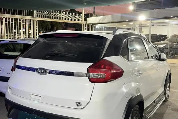 ام وی ام X22 اتوماتیک اسپرت اکسلنت - 1400