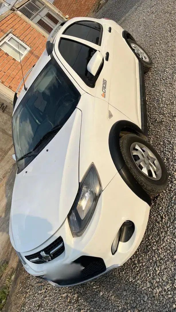خودرو کوییک، معمولی آگهی ann_20353474