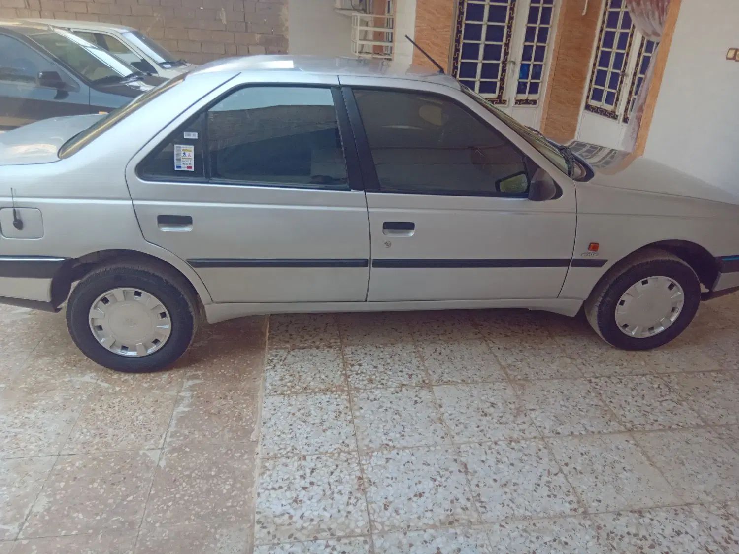 پژو 405 GLX - دوگانه سوز - 1395