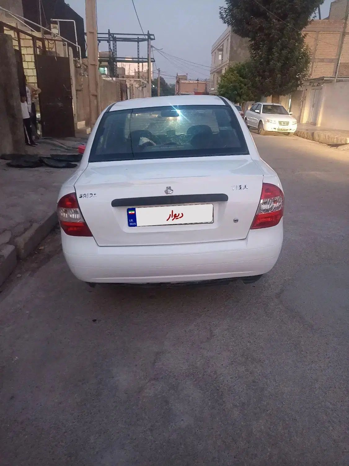 تیبا صندوق دار SX - 1395