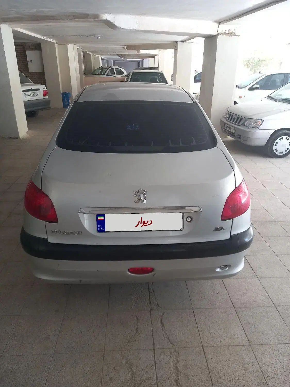 پژو ۲۰۶ صندوق دار v8 - 1385