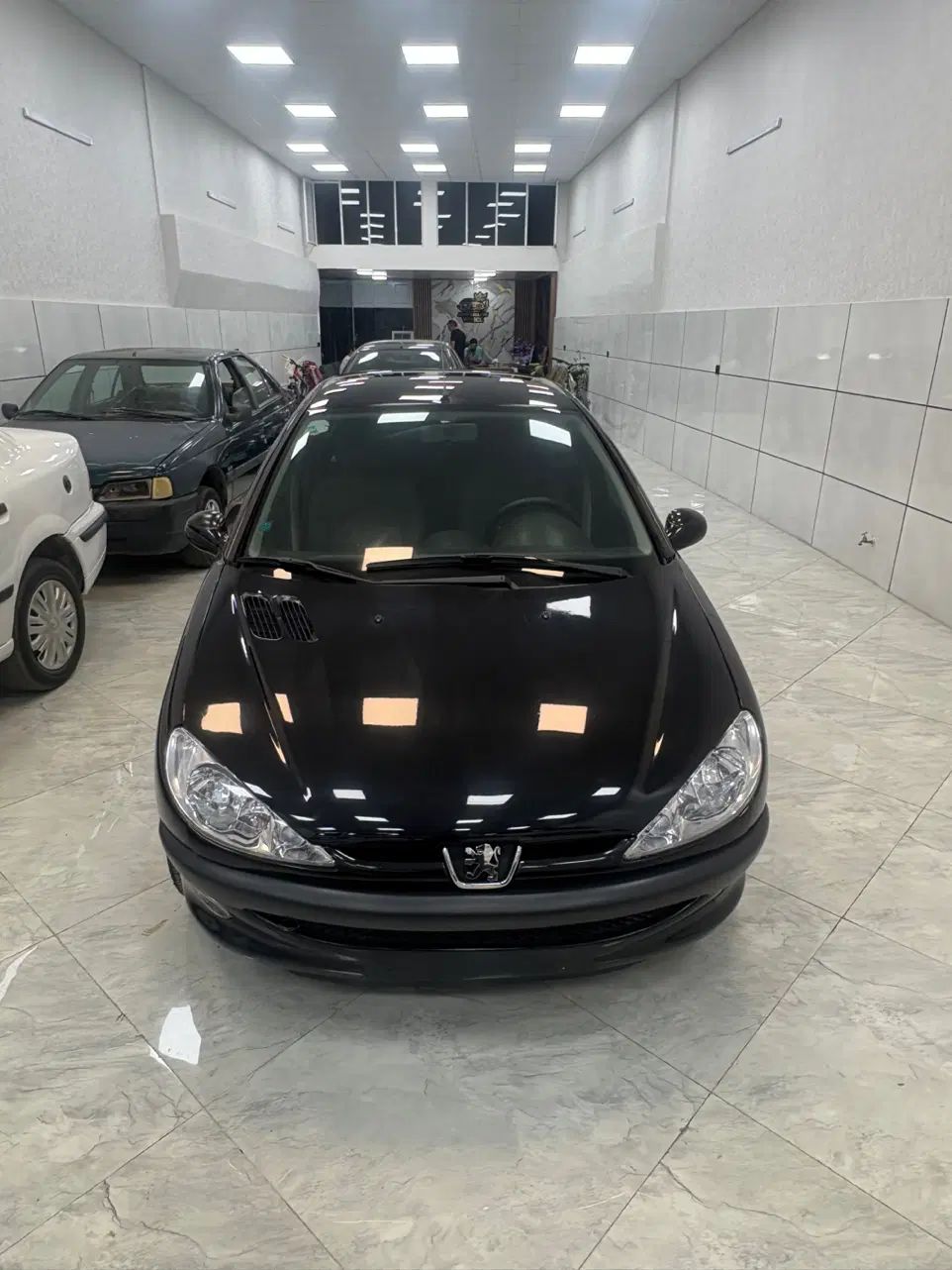پژو ۲۰۶ صندوق دار v8 - 1394