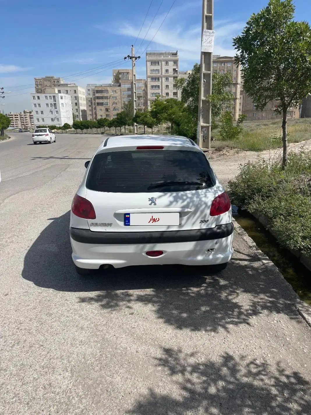 پژو 206 تیپ 2 - 1400