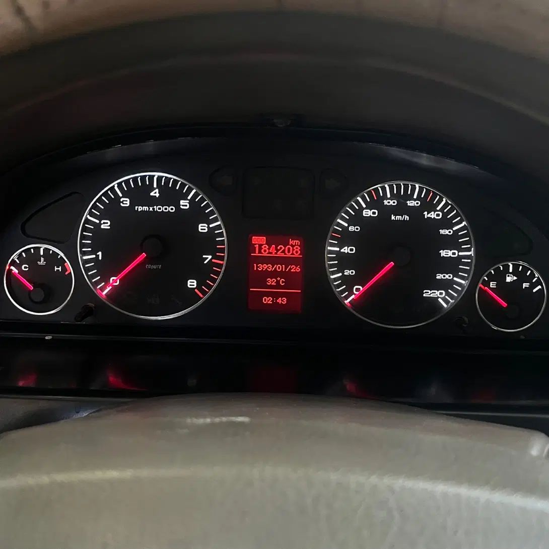 سمند LX XU7 - 1395