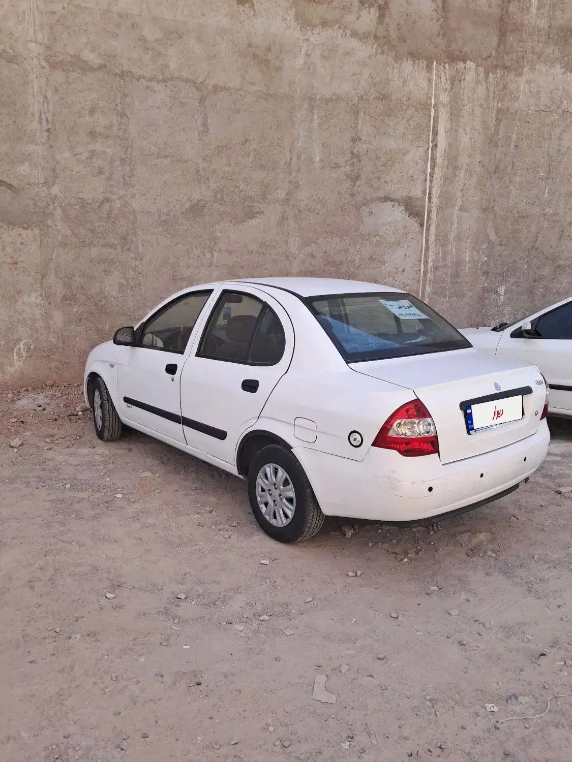 تیبا صندوق دار SX - 1393